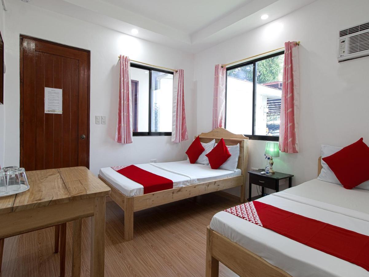 Oyo 777 Rn Guesthouse Моалбоал Екстериор снимка