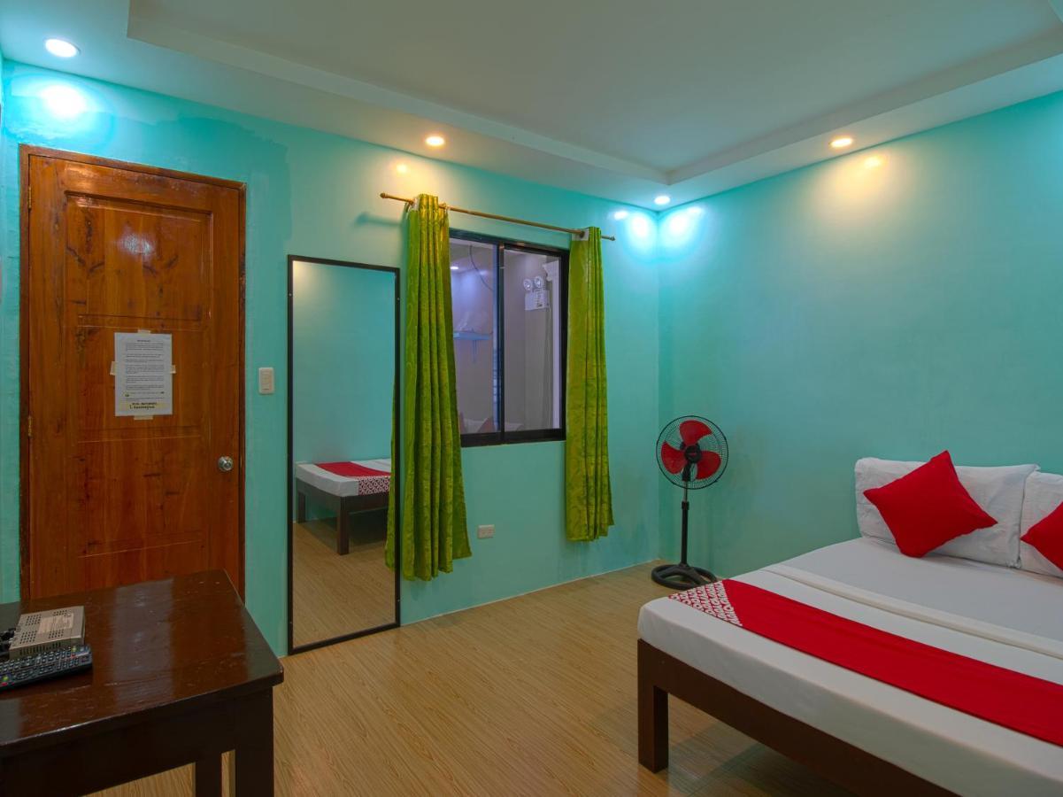 Oyo 777 Rn Guesthouse Моалбоал Екстериор снимка